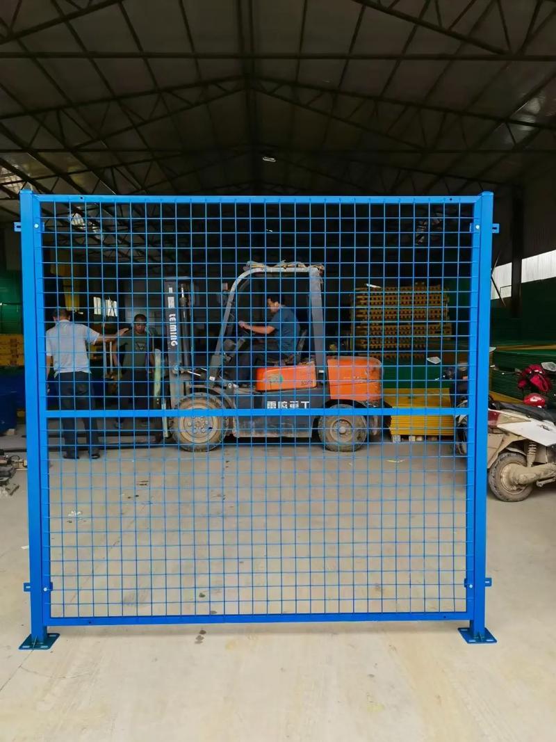 车间隔断网与仓储隔离框网 工厂户外围网的选型与防护指南